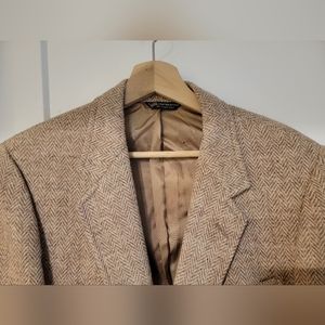 Vintage Harris Tweed tan herringbone sports coat 37R 100% wool